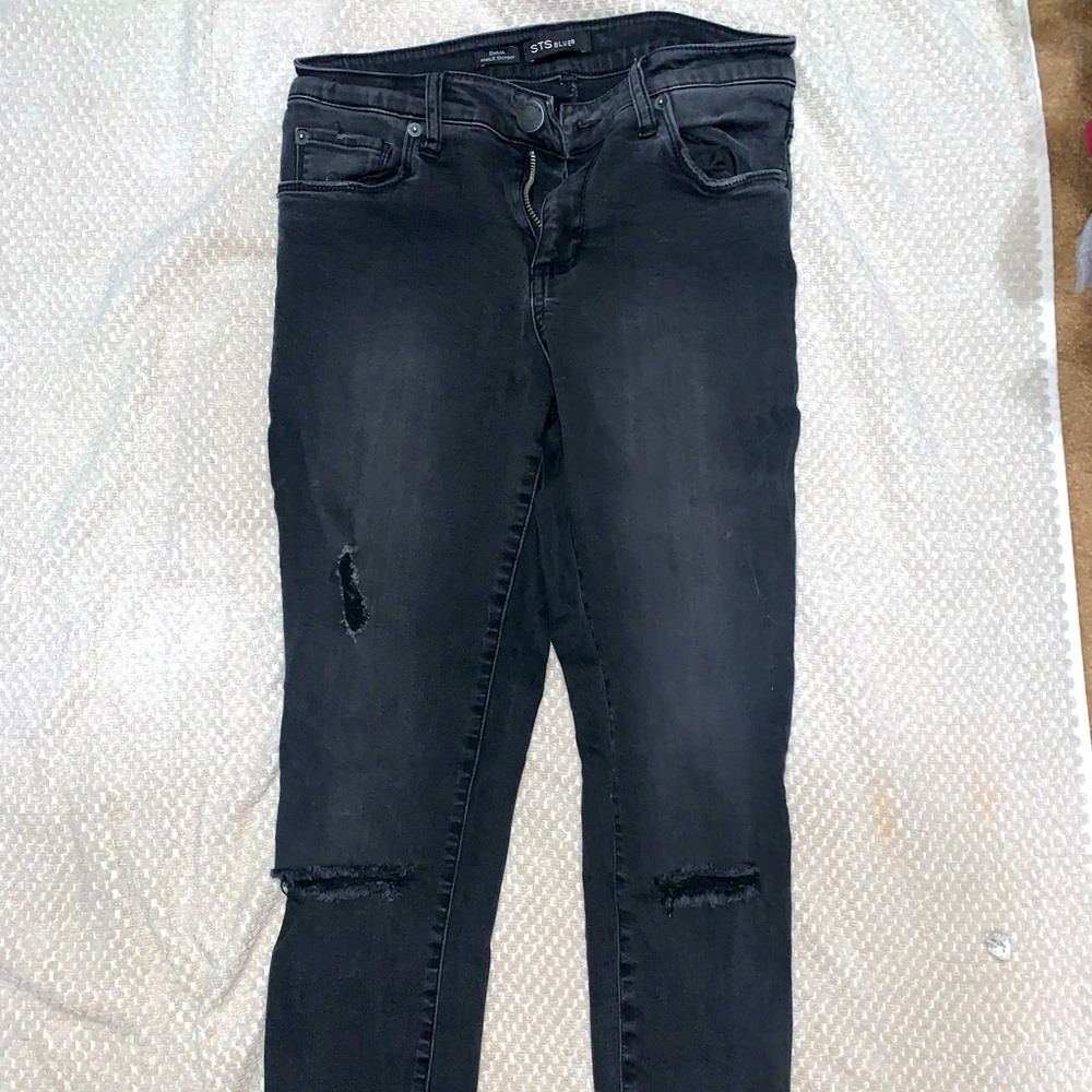 Black skinny jeans size 27